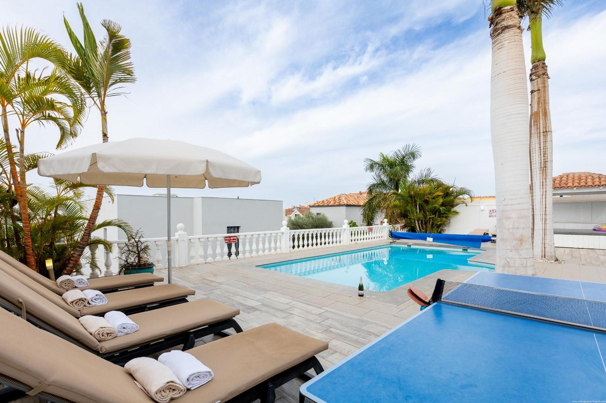 Villa Ocean Palm, Heated Pool! Costa Adeje  Kültér fotó
